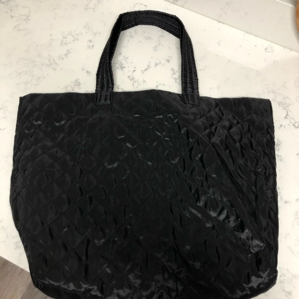 Elegant Black Quilted Lighyweight Tote Bag